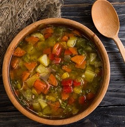 Simple Detox Vegetable Soup