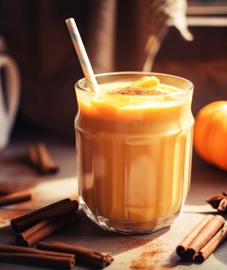 A Keto Pumpkin Spice Latte that’s Good For You