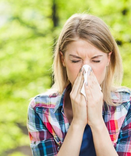 Sneezing Much? Fix Sinus Issues & Allergies Today